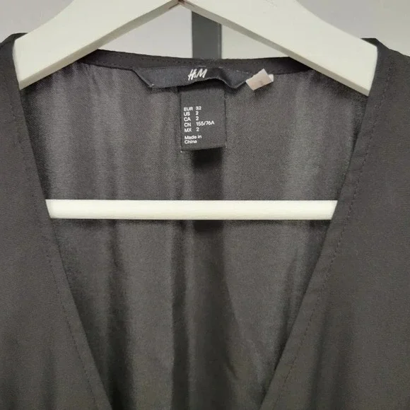 H&M Zip Front  Dress - Picture 3 of 4